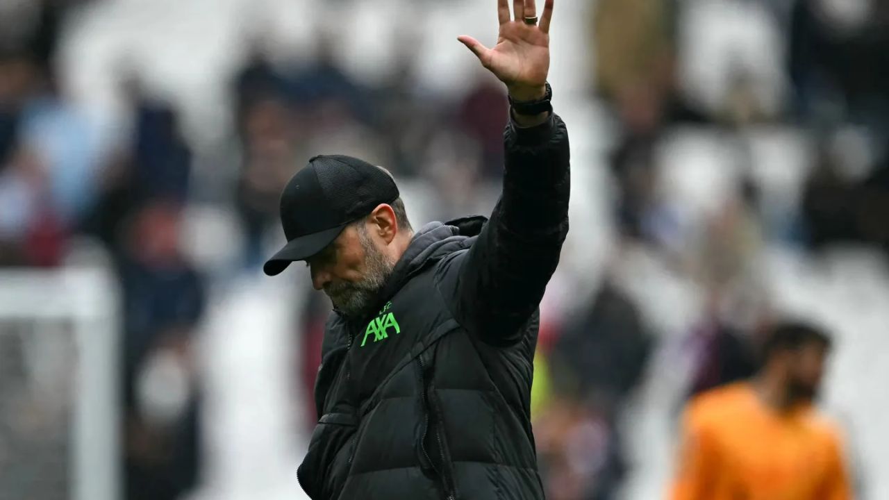 ครั้งสุดท้ายที่แอนฟิลด์ ย้อนรอยรอยยิ้ม น้ำตา และหัวใจของ “คล็อปป์”