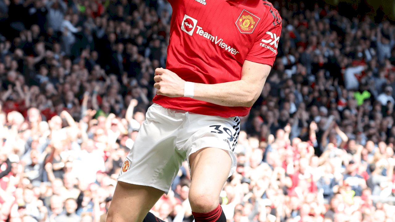 ผีปราบทอฟฟี่ 2-0 ลุ้นท๊อปโฟร์ต่อ