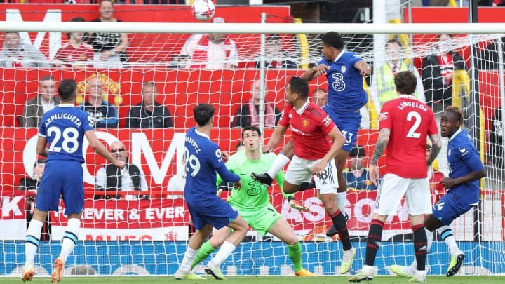 ผีถล่มเชลซีขาดลอย 4-1 คว้าตั๋วชปล.