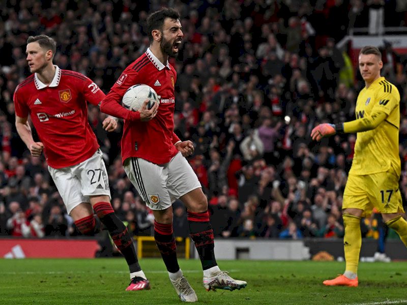 ผีแซงจบที่ 3 เปิดบ้านเฉือนฟูแล่ม 2-1