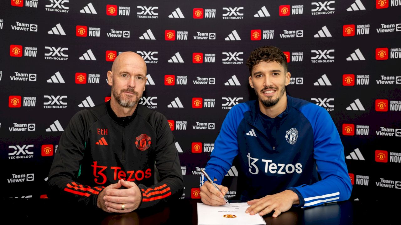 Official : แมนเชสเตอร์ ยูไนเต็ด คว้าตัวผู้รักษาประตูเฟเนร์บาห์เช่