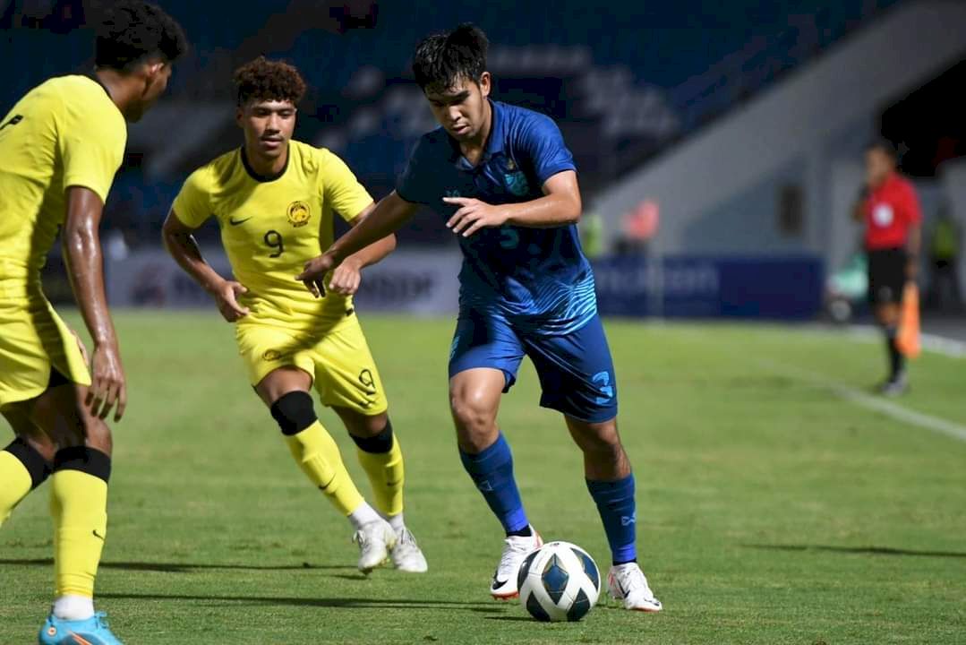 "ช้างศึก" ดับคึกเสือเหลือง!! ทีมชาติไทย U-23 เฉือนชนะ มาเลเซีย U-23 เข้ารอบสุดท้ายเอเชี่ยนคัพ ได้สำเร็จ