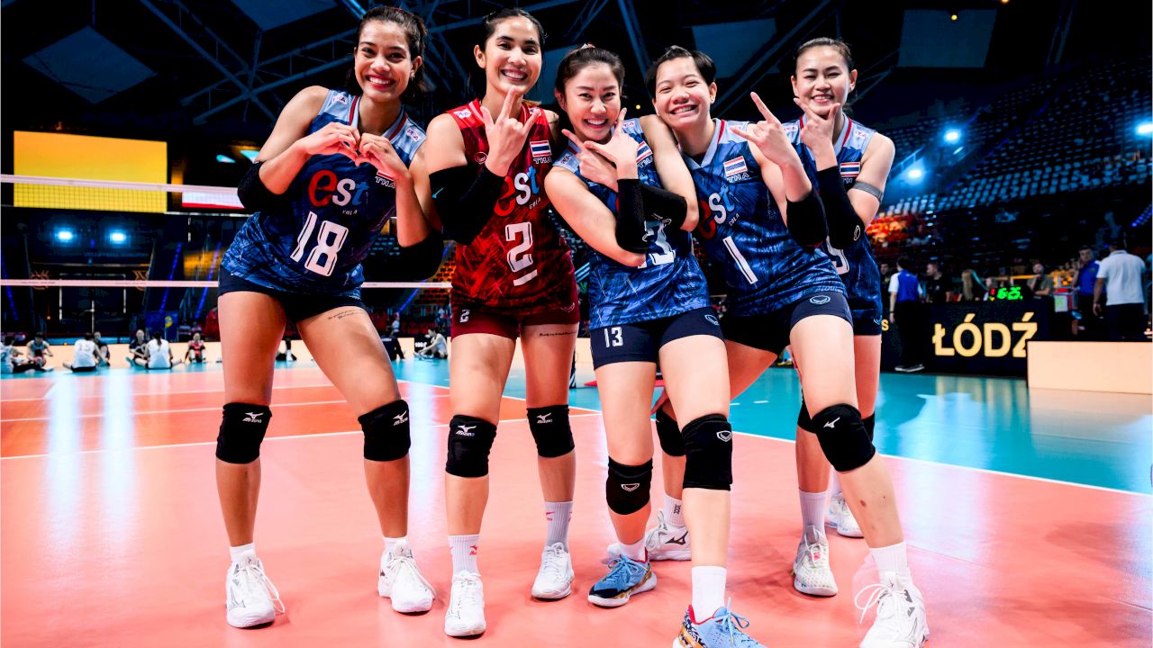 ชนะรัวๆ!!! นักตบลูกยางสาวทีมชาติไทย ชนะ ทีมชาติเกาหลีใต้ไป 3 : 0 เซต