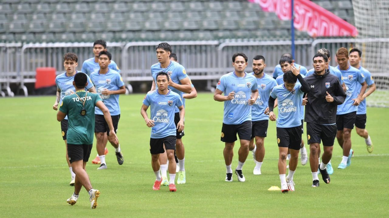 ชุดใหญ่ จัดเต็ม !!  26 รายชื่อนักเตะทีมชาติไทย ชุดคัดบอลโลก2026 รอบคัดเลือก