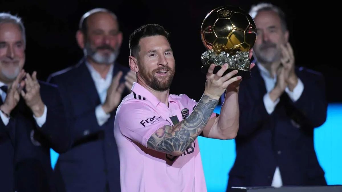 ตามคาด!  ไมอามี่ ประกาศ เมสซี่ แข้งยอดเยี่ยมแห่งปี