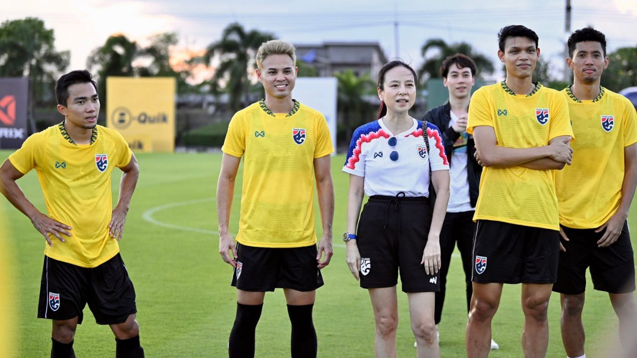 OFFICIAL : ทีมชาติไทย ประกาศรายชื่อ 23 นักเตะ ชุดลุยคัดบอลโลก