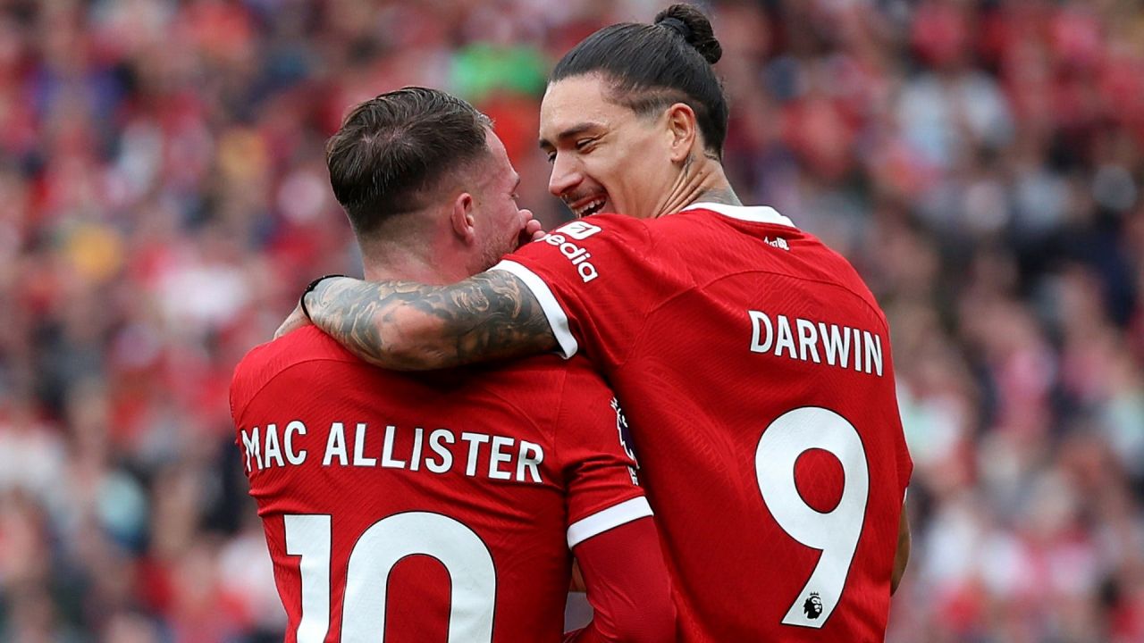 ไอ้เด็ก…! แฟนหงส์มีเคือง หลัง “นูน-แม็ค” ตอบแชมป์ทีมผิด