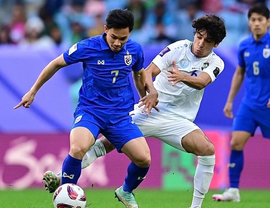 สู้เต็มที่แล้ว "ทีมชาติไทย" จอดป้ายแค่รอบ 16 ทีม หลังพ่ายอุซเบกีสถาน 1 : 2