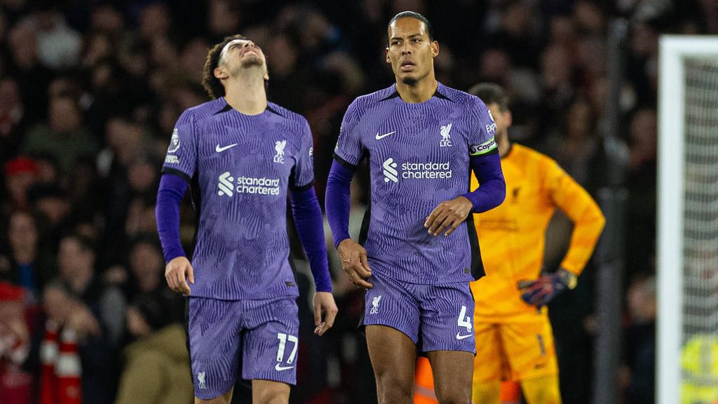 จุดเปลี่ยนลุ้นแชมป์! คล็อปป์ ปวดหัว หงส์แข้งเจ็บ+แบน เพียบ