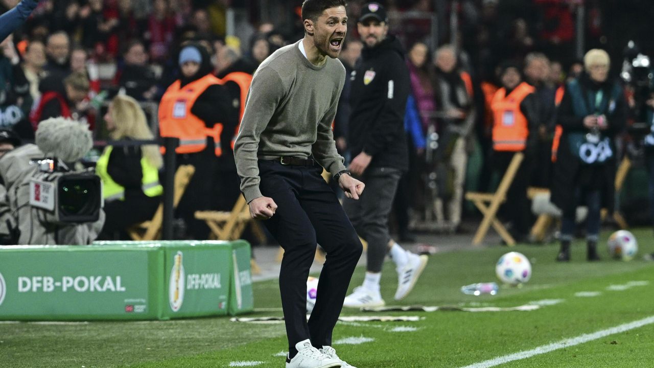 พี่ก็สุดเกิ๊น! ชาบี ล้ม พี่เสือ ไร้พ่ายต่อ ลือเต็งคุมหงส์