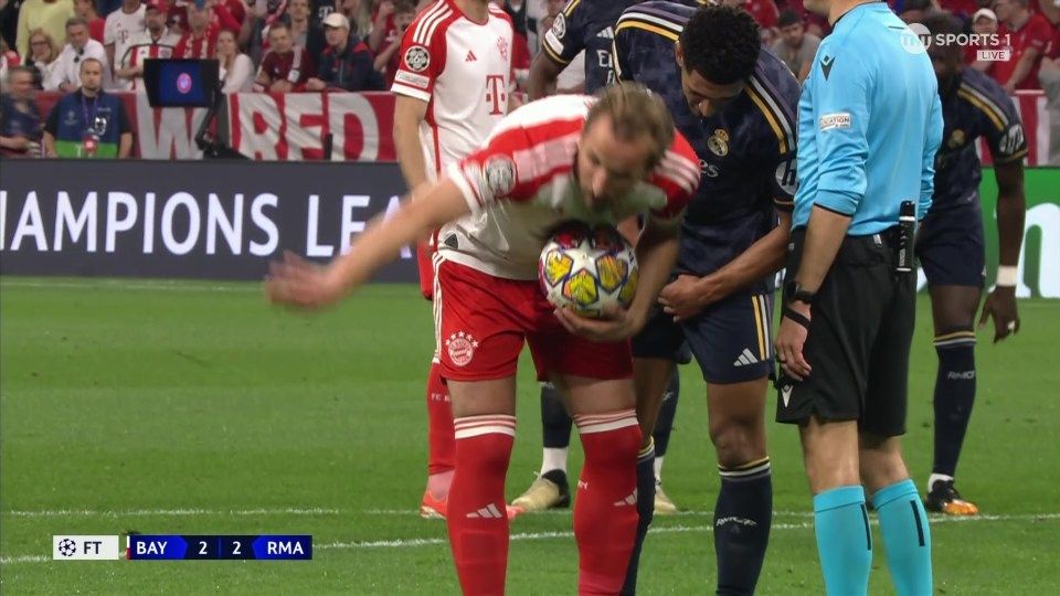 เสียงมันดัง! เคนปล่อยโจ๊ก จู๊ดพูดไร เฮียไม่ได้ยิน