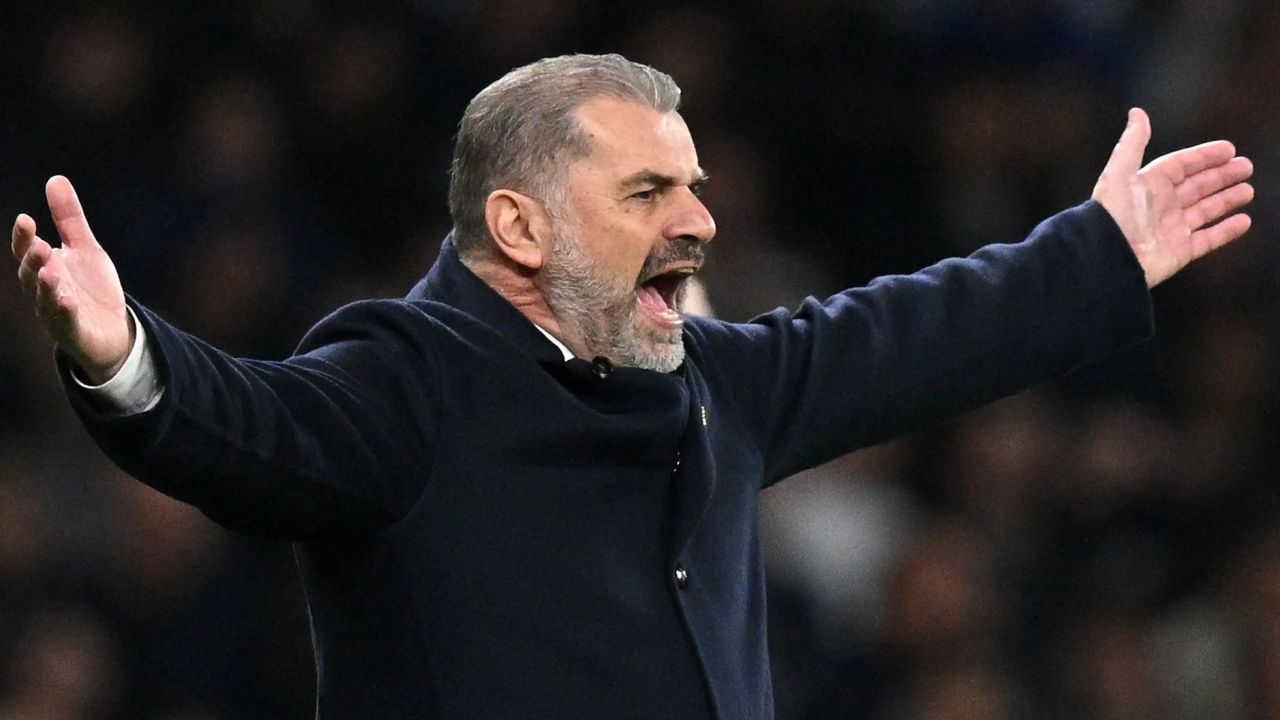 'บิ๊กแอนจ์' ชี้หน้าจวกแฟนไก่ให้โยนเกม