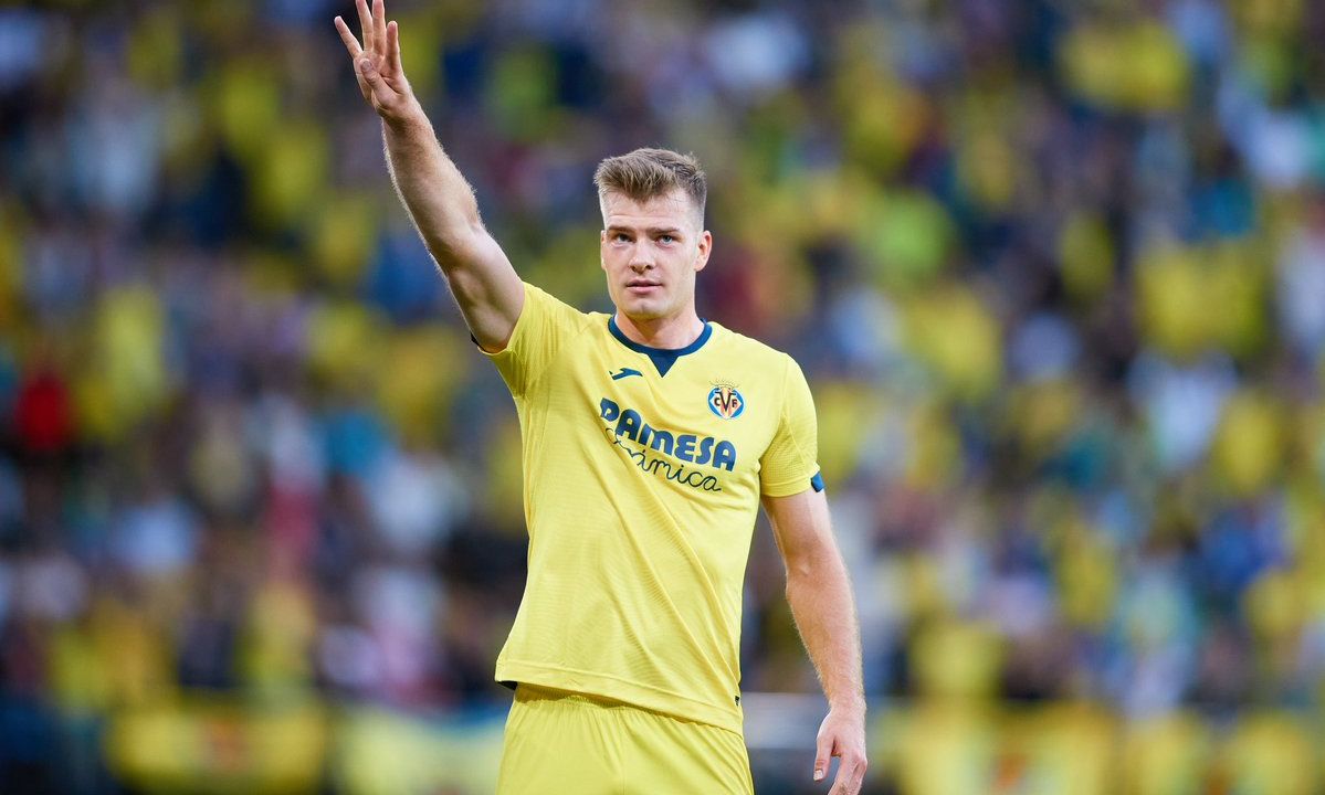 โคตรตึง! ซอร์ลอธ ซัด4ใส่ราชัน ผงาดดาวซัลโว