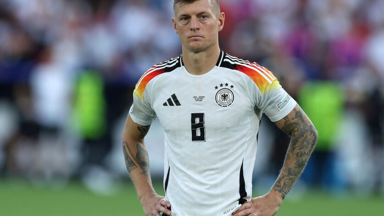 อำลาตำนาน! โครส ปิดฉากเส้นทางอาชีพนักเตะ