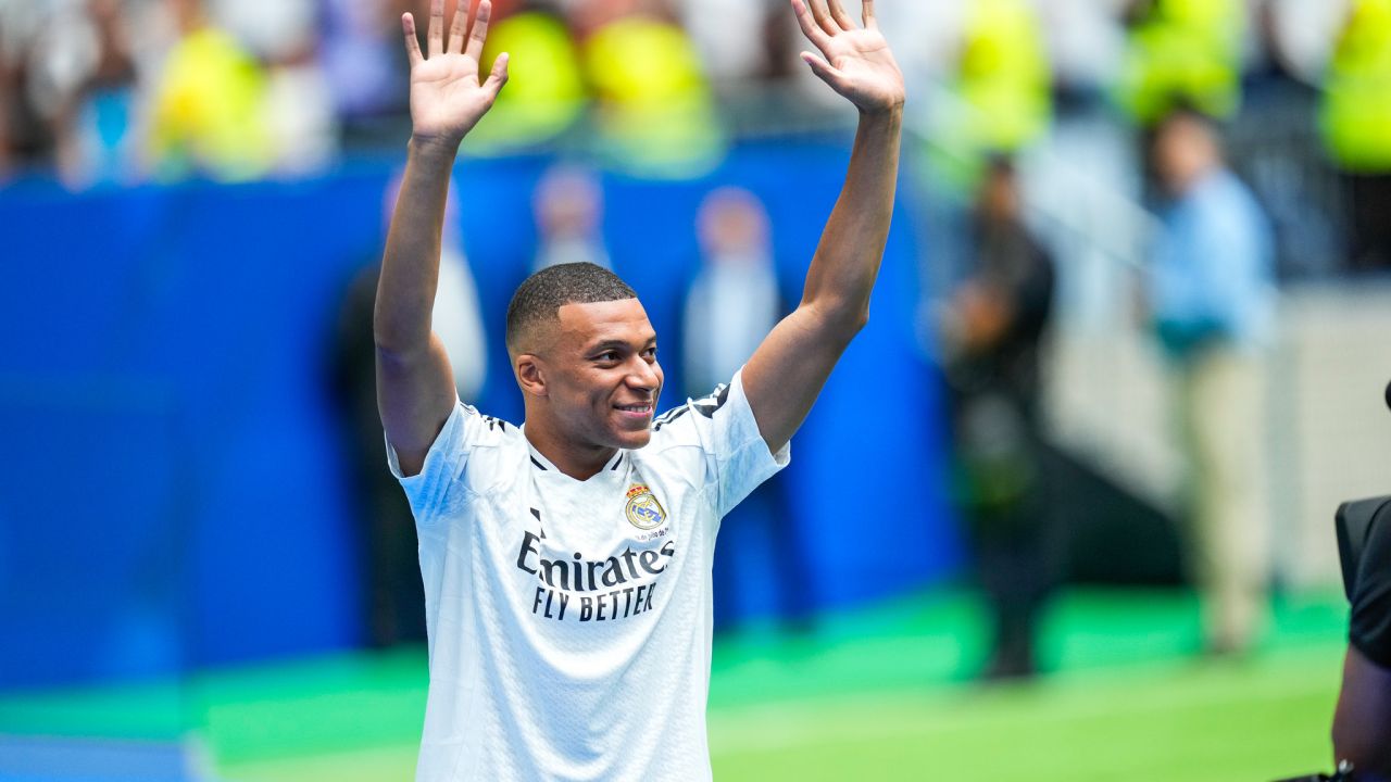 ฝันเป็นจริง! เป้หยอดหวาน ราชันหนึ่งเดียวในใจ