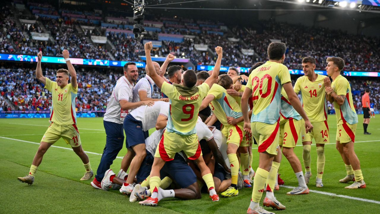 ยุคทอง! กระทิงซิวแชมป์เพียบ ทั้งชาย-หญิง