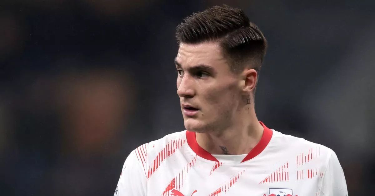 'แมนยู' ยังสนคว้า 'เซสโก้' ร้อนนี้