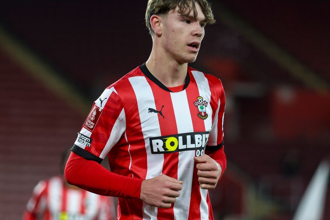 เนื้อหอม! 'เซาแธมป์ตัน'ตั้งราคา 'ดิบลิ่ง' 100 ล้านปอนด์