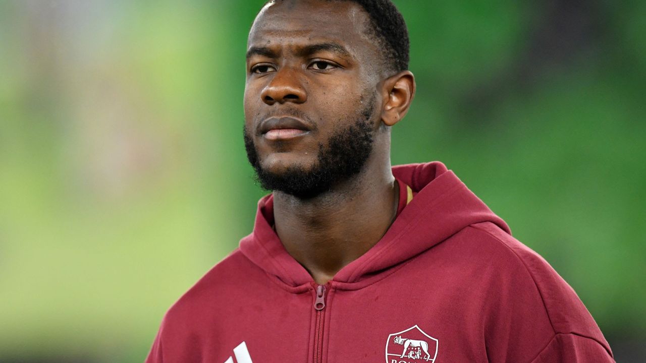 ปืนเปิดดีล! 'อาร์เซนอล' ทาบ 'โรม่า' หวังคว้า 'เอ็นดิกก้า'