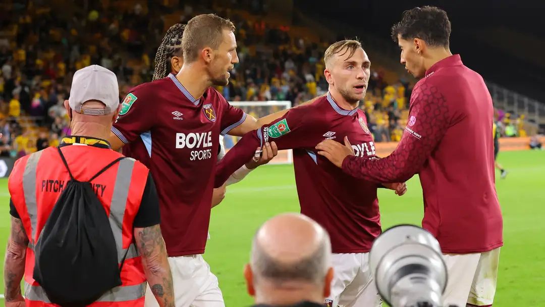 หัวร้อนไปหน่อย! ‘โบเวน’ ขอโทษหลังทะเลาะแฟนค้อน