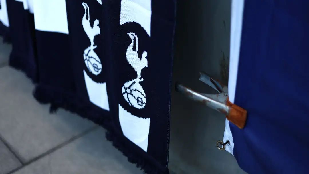 กลุ่มทุนอเมริกันทาบซื้อสเปอร์ส 4.5 พันล้านปอนด์