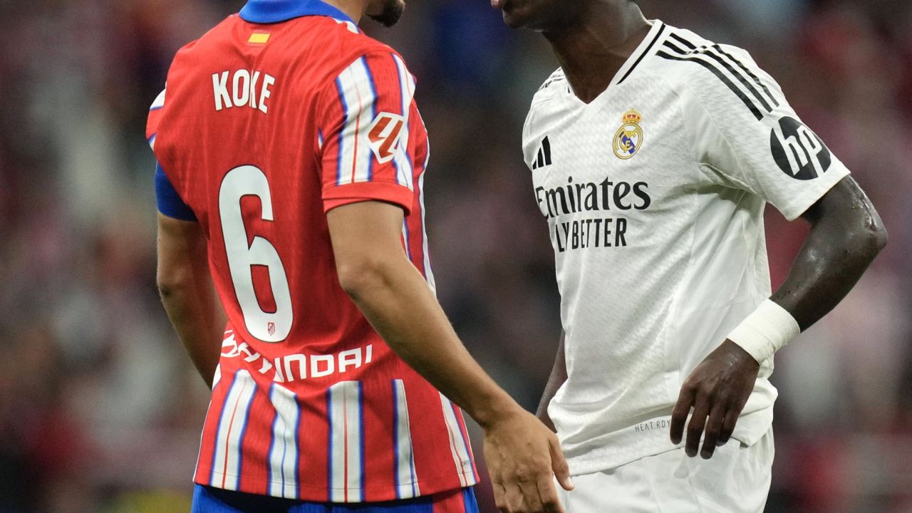 ไอ้ขี้แง! วินิซิอุสอัดโกเก้โดนแซวกลับ 'เก่งไม่เท่าเอ็มบัปเป้'