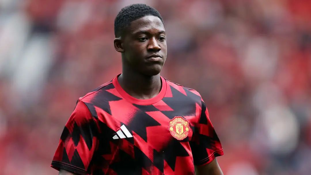 นาโปลีเล็ง ไมนู เข้าร่วมทัพปีใหม่