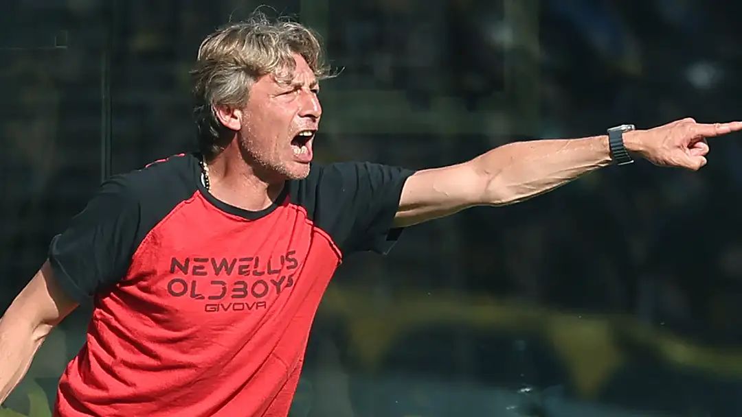 รายาชื่นชมไฮน์เซ เบื้องหลังแนวรับสุดแกร่งของอาร์เซนอล