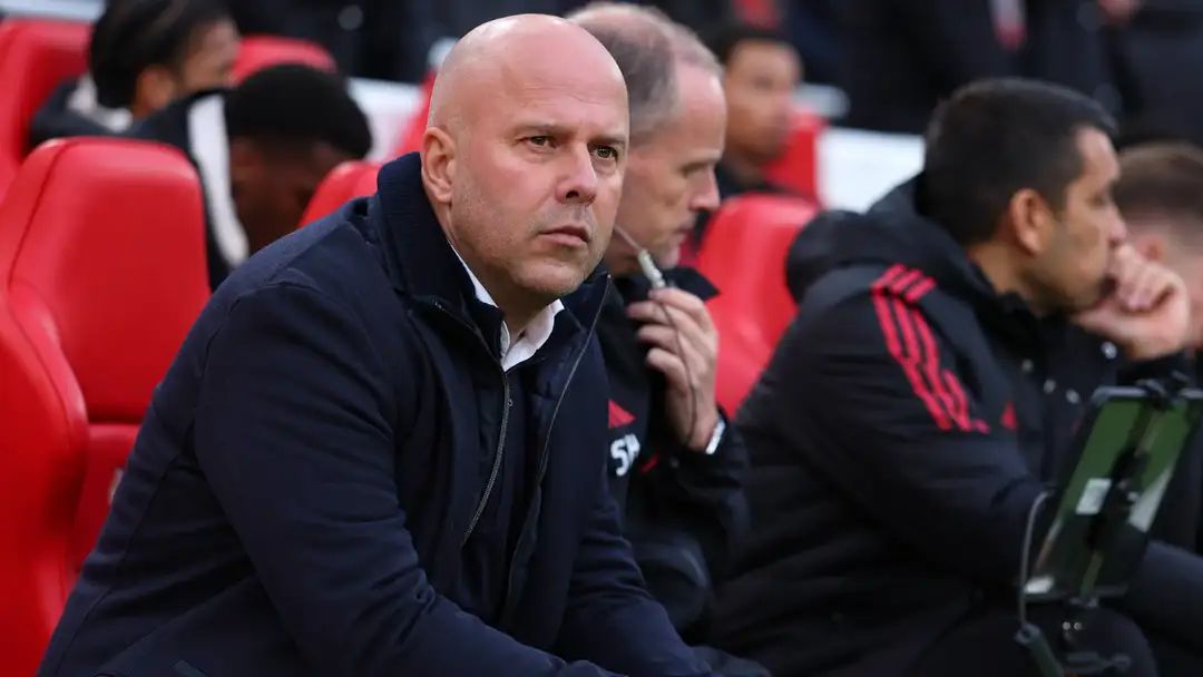 ชล็อต ยืนยันยังได้รับการสนับสนุนจากสโมสร