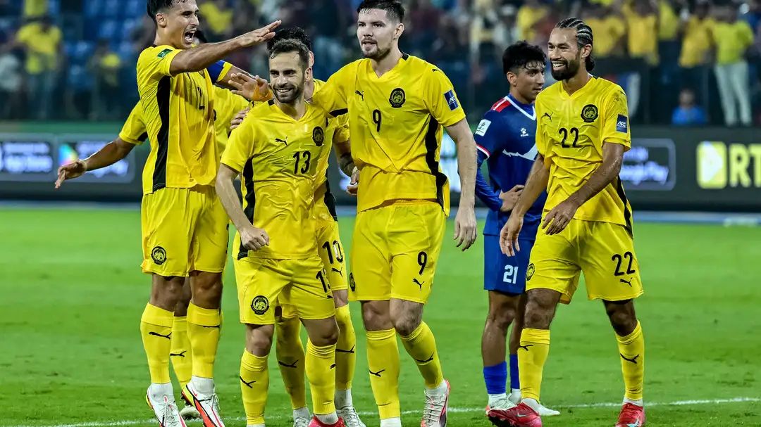 ฟีฟ่าลงโทษย้อนหลัง มาเลเซียแพ้รวดสามนัด หลังใช้ผู้เล่นผิดคุณสมบัติ