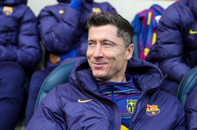 การเงินตึงมือ เลวานเผยบาร์ซ่าขอให้ยิงให้น้อยลง