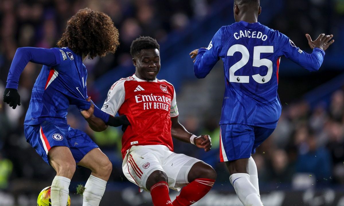 "ต้องมีตัวเก๋า!" เรดแนปป์ชี้แนวรับสิงห์ยังห่างชั้น จี้บอร์ดช้อปเซ็นเตอร์ระดับโลก-โกลใหม่ด่วนหนาวนี้