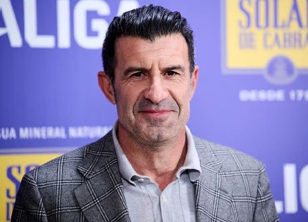 ฟิโก้ เผยเคยเจรจาย้ายร่วมทีมหงส์แดงก่อนเปลี่ยนเส้นทาง