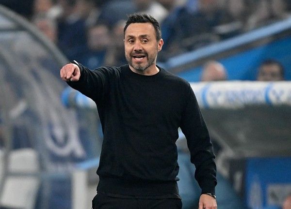 กุนซือชาวอิตาลีเนื้อหอม สองทีมดังแดนผู้ดีจับตาดึงคุมทัพ