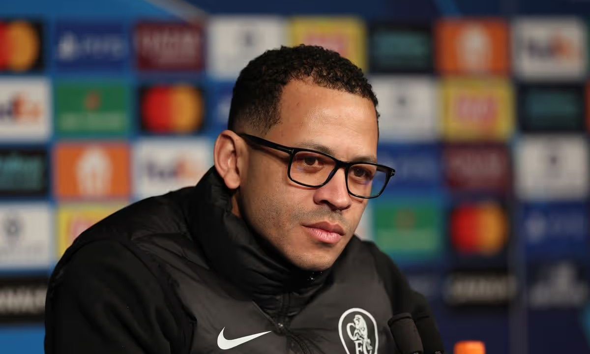 หาตัวหนอน! 'เลียม โรซีเนียร์' มั่นใจเชลซีขุดรากถอนโคนคนปล่อยแผน