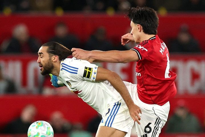 คาร์ริคมูฟออน แม้ไม่พอใจใบแดงลิซ่า