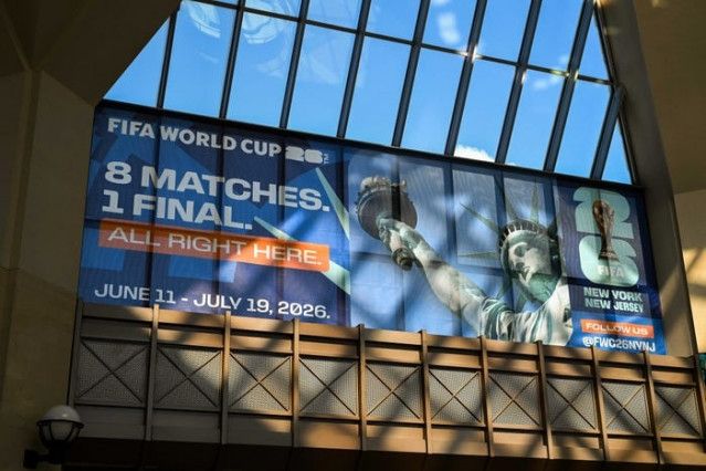 ค่าตั๋วพุ่งไม่สะเทือน ฟีฟ่ายันแฟนบอลยังรับไหว