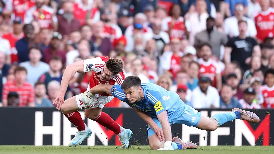 อาร์เตต้าไม่พอใจ คำตัดสินชี้ควรเป็นใบแดงสองเกมติด