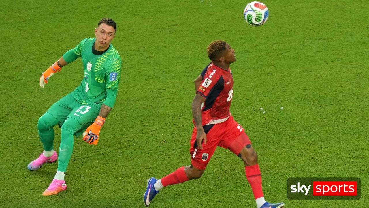 อุรุกวัย 2-2 เคปเวิร์ด : ม้ามืดเกาะเล็กไล่ตีเสมอแชมป์โลก เทพนิยายยังไม่จบ