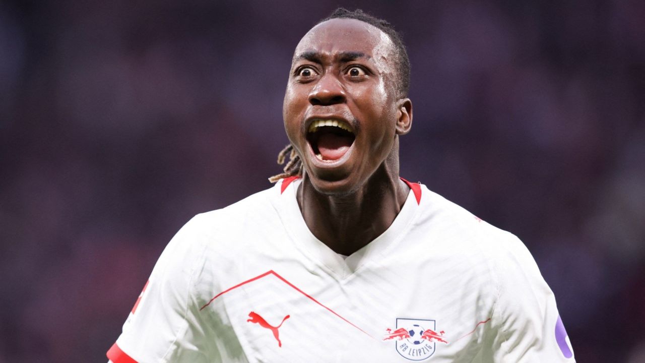 ตัดสินใจแล้ว! 'เดียมันเด' ส่อทิ้งราคา £100m — เรอัล, PSG, อาร์เซนอล, ลิเวอร์พูลรุมชิง