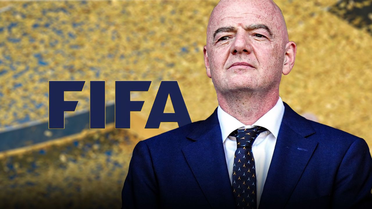 เปลี่ยนท่า! ผู้นำ FIFA หนุน 'อินฟานติโน' ต่อ หลังขอโทษ 4 ข้อ — ประชุม 7 ชั่วโมงที่โมร็อกโก