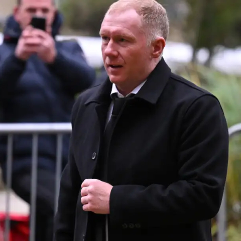 สโคลส์ เปิดใจหยุดงาน เพื่อดูแลลูกชายออทิสติก