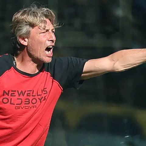 ดูวิเคราะห์ รายาชื่นชมไฮน์เซ เบื้องหลังแนวรับสุดแกร่งของอาร์เซนอล