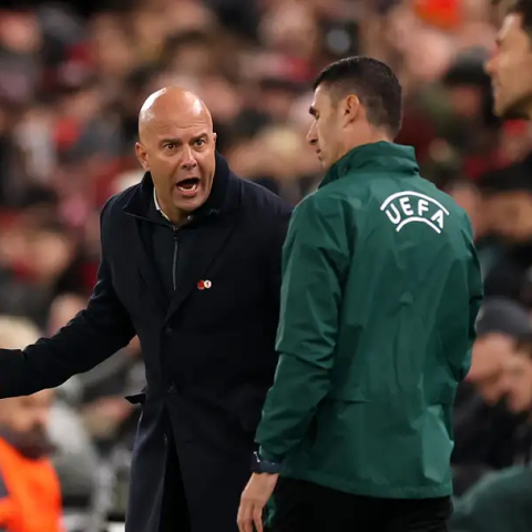 ดูวิเคราะห์ “ชล็อต” กระตุ้นหงส์ต่อยอดฟอร์มหลังโค่นมาดริด