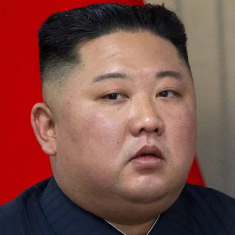 เซ็นเซอร์โหดระดับโลก! 'คิม จอง-อึน' ไฟเขียวฉายพรีเมียร์ลีกในเกาหลีเหนือครั้งแรก แต่กฎเหล็กเพียบ