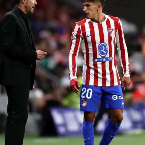 ดูวิเคราะห์ จูเลียโน ซิเมโอเน เปิดใจถูกสบประมาทตั้งแต่วัยเด็ก