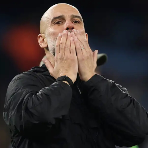 ดูวิเคราะห์ ปรับทีมมากเกินไป จนบ้านแตกพ่ายเลเวอร์คูเซน