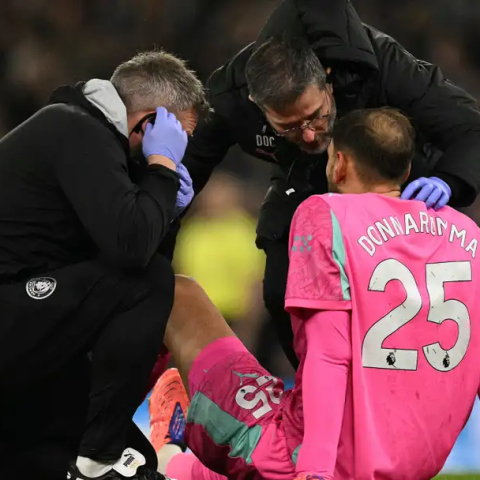 ดูวิเคราะห์ ฟาร์เก้ตำหนิผู้รักษาประตู อ้างเจ็บเพื่อถ่วงเกม