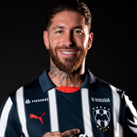 ดูวิเคราะห์ สยบข่าวลือ! ผีแดงปัดสนเซ็นฟรี 'พี่มอส' ยันไม่ทุ่มทุนสร้างเพื่อตำนานวัย 39 ปี!