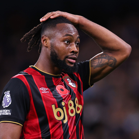 ดูวิเคราะห์ สถิติยั่วใจ! 'แมนยูฯ' คิดหนักล่า 'เซเมนโย่' ปีกบอร์นมัธ! ลุ้นแย่ง 7 ประตู 3 แอสซิสต์ ม.ค.นี้!